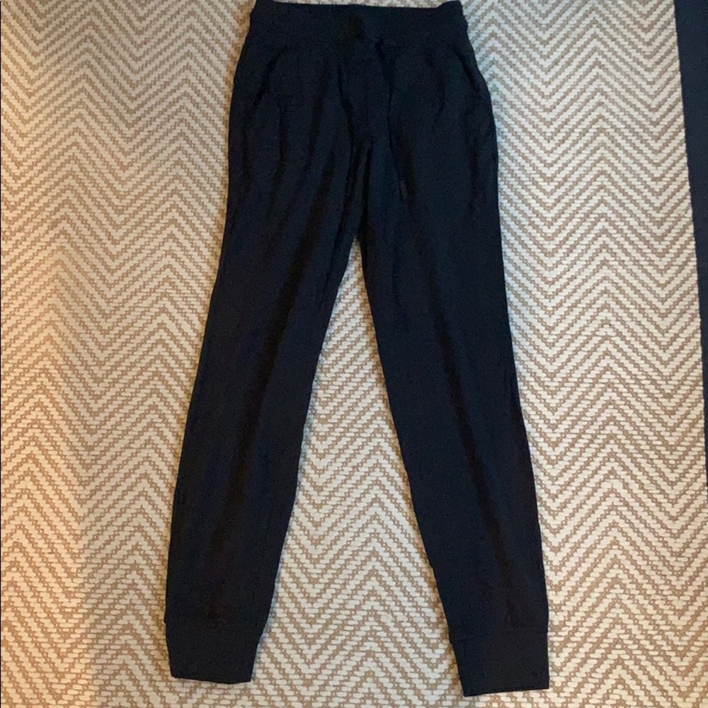 Lululemon Sweatpants/joggers